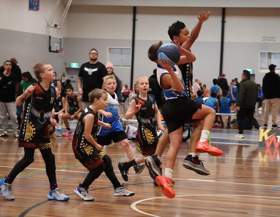 Gippsland Wrens basketball junior boys 