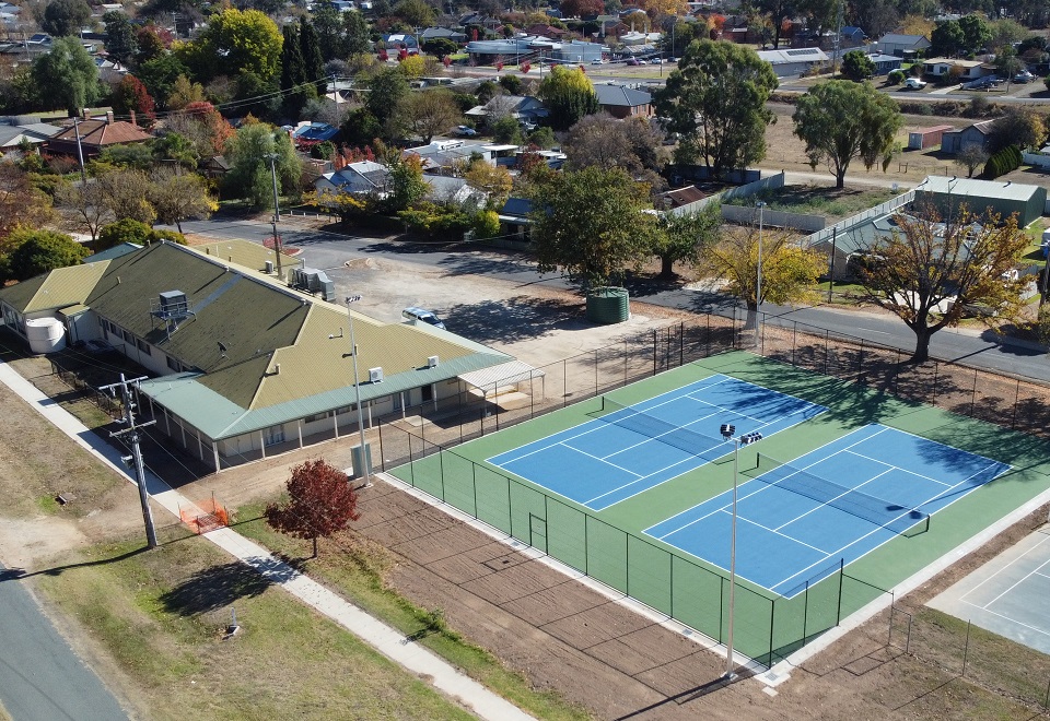 Aerial shot of the Chiltern Tennis Club