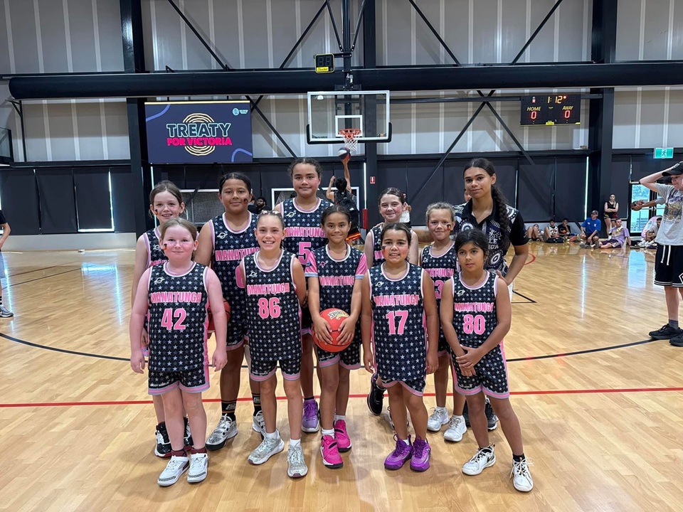 Robinvale Manatunga Sports Club junior girl basketball team