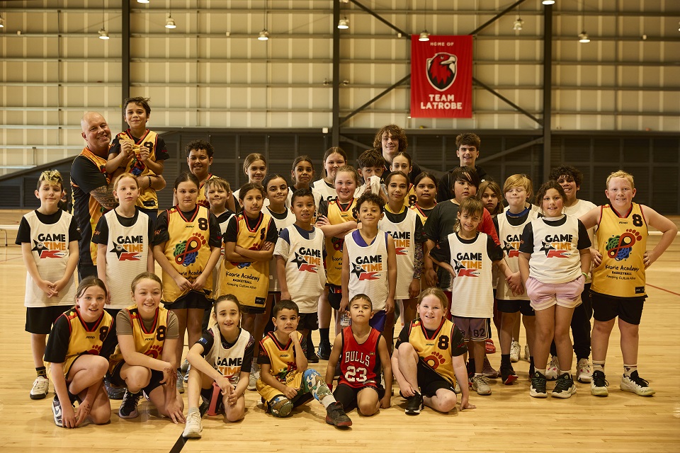 Koorie Basketball Acadamy junior tema group photo 