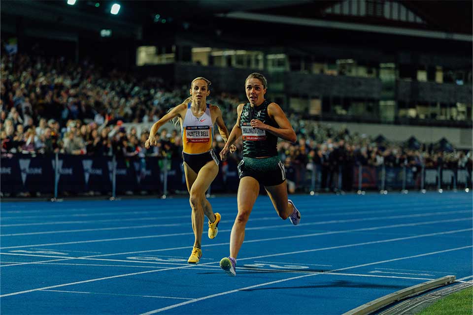 Claudia Hollingsworth takes gold in women’s 1500m